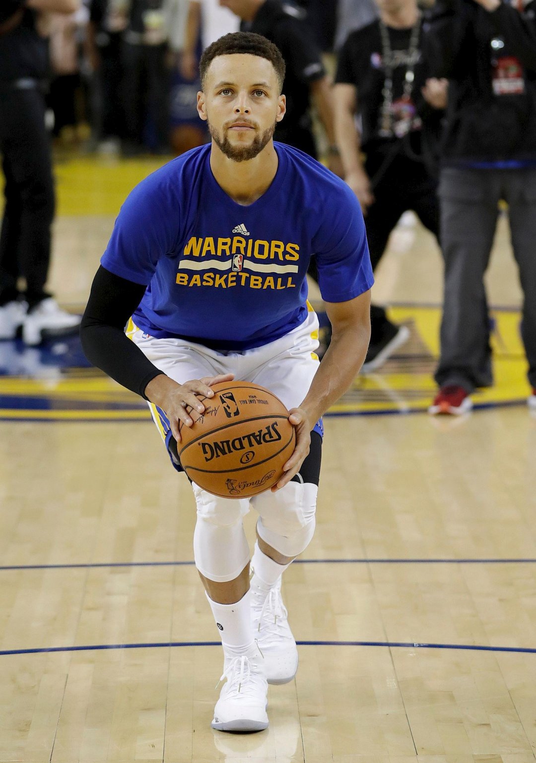 超年龄的成 超年龄的成