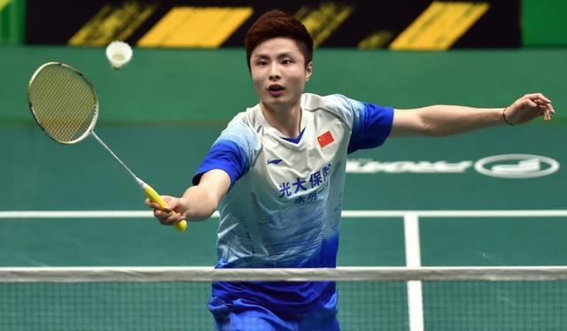 在此背景下 在此背景下